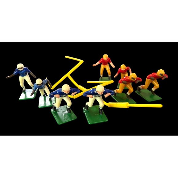 Vtg Wilton Cake Toppers '74 Football Player Figures 2 Goal Posts 1" Hong Kong - Picture 1 of 6